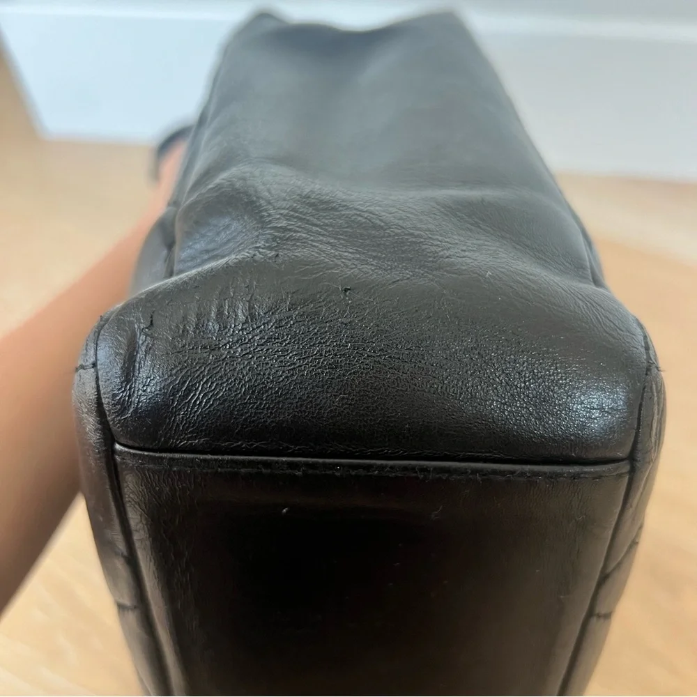 Vintage Chanel Black Lambskin Quilted Shoulder Bag Gold Hardware Authentic - Picture 9 of 12